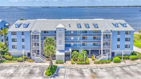 10 NE Plantation Road Stuart FL 34996