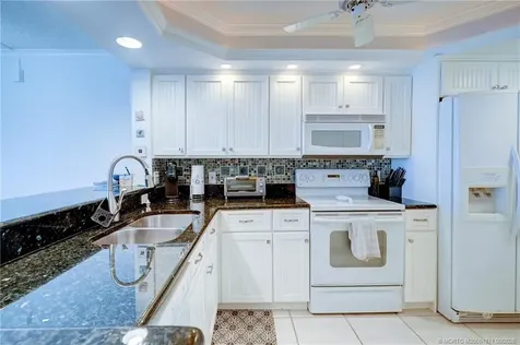 10 NE Plantation Road Stuart FL 34996