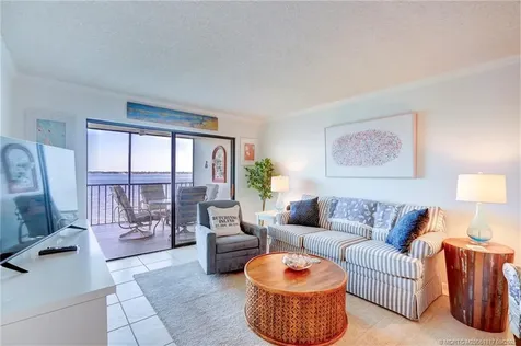 10 NE Plantation Road Stuart FL 34996