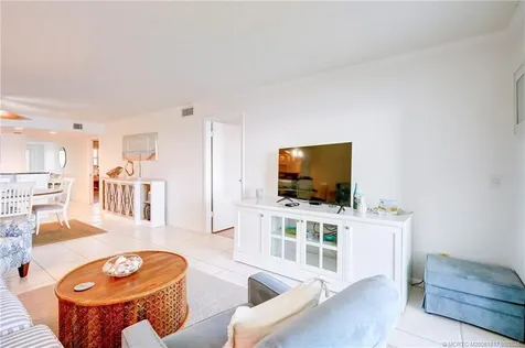 10 NE Plantation Road Stuart FL 34996