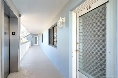 10 NE Plantation Road Stuart FL 34996