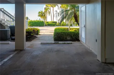 10 NE Plantation Road Stuart FL 34996