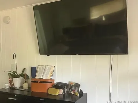 4026 8th Court Lantana FL 33462