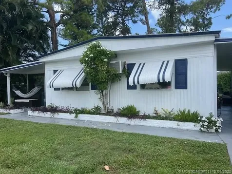 4026 8th Court Lantana FL 33462