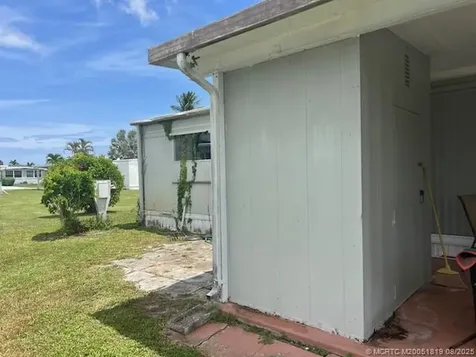 8558 Crown Drive Boynton Beach FL 33436