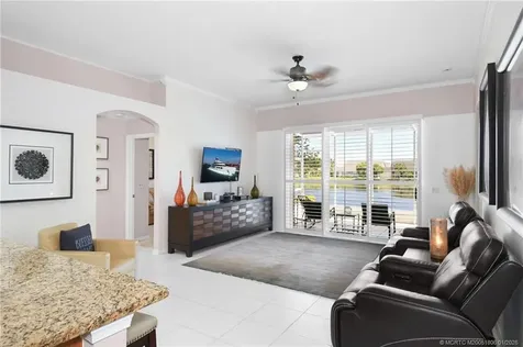 566 NW Lambrusco Drive Port St Lucie FL 34986