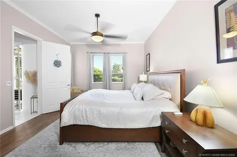 566 NW Lambrusco Drive Port St Lucie FL 34986