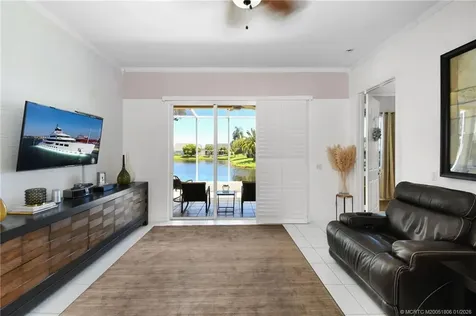 566 NW Lambrusco Drive Port St Lucie FL 34986