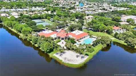 566 NW Lambrusco Drive Port St Lucie FL 34986