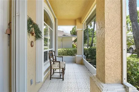 566 NW Lambrusco Drive Port St Lucie FL 34986