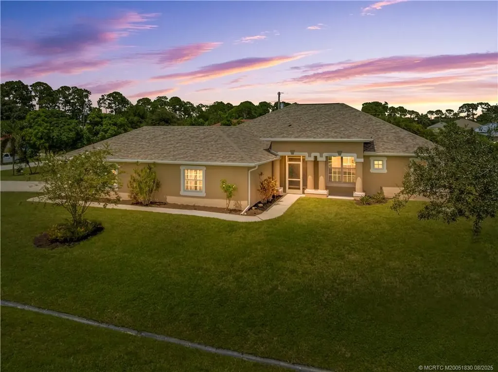 1781 SW Whipple Avenue Port St Lucie FL 34953