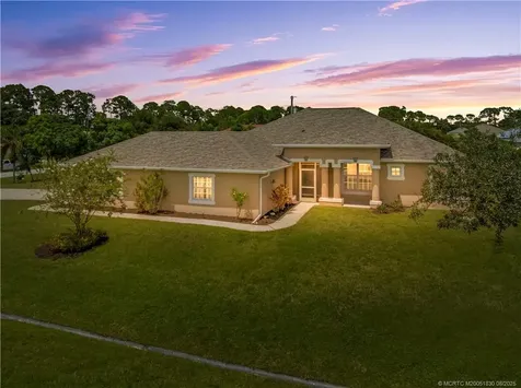 1781 SW Whipple Avenue Port St Lucie FL 34953