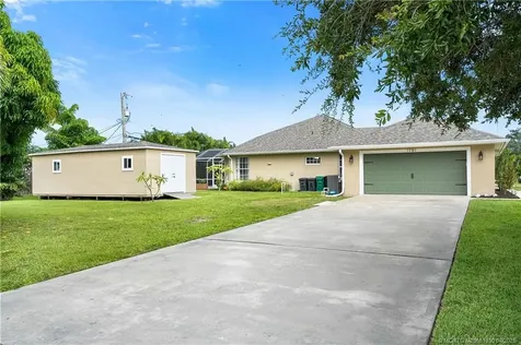 1781 SW Whipple Avenue Port St Lucie FL 34953