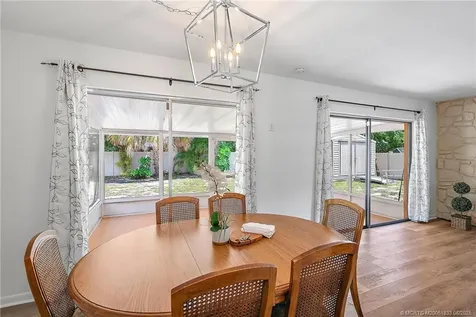 1017 SE 16th Court Stuart FL 34996