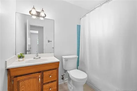 1017 SE 16th Court Stuart FL 34996