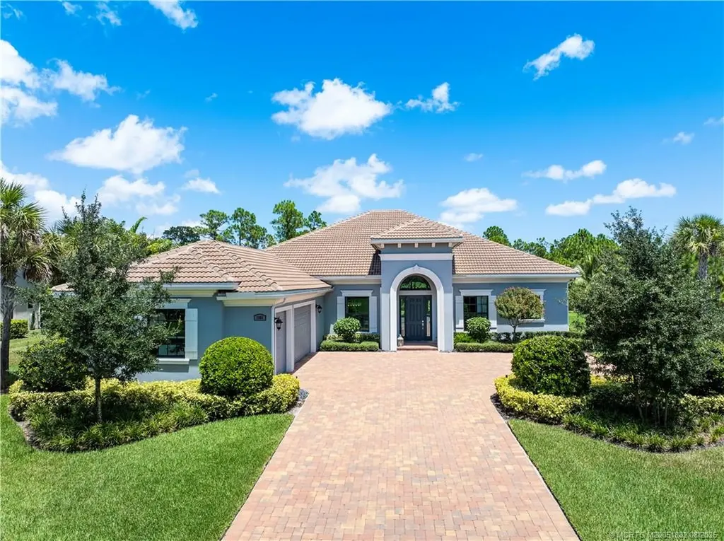 2865 SW English Garden Drive Palm City FL 34990