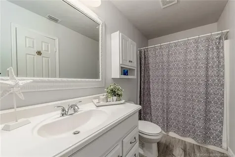 2980 NE Pinecrest Lakes Boulevard Jensen Beach FL 34957