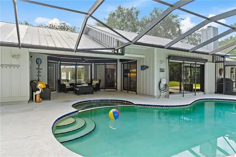 2980 NE Pinecrest Lakes Boulevard Jensen Beach FL 34957