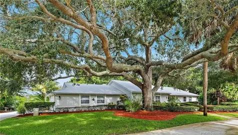 2980 NE Pinecrest Lakes Boulevard Jensen Beach FL 34957