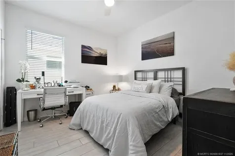 2880 NE Breezeway Circle Jensen Beach FL 34957