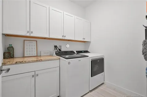 2880 NE Breezeway Circle Jensen Beach FL 34957