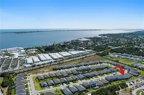2880 NE Breezeway Circle Jensen Beach FL 34957