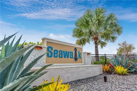 2880 NE Breezeway Circle Jensen Beach FL 34957