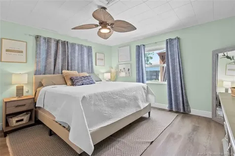 3125 NE Lake Avenue Jensen Beach FL 34957