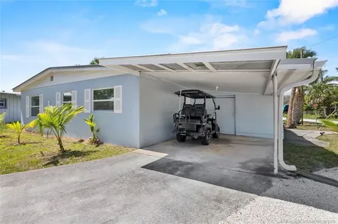 3125 NE Lake Avenue Jensen Beach FL 34957