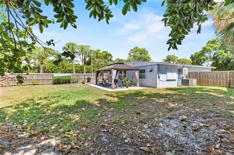 3125 NE Lake Avenue Jensen Beach FL 34957