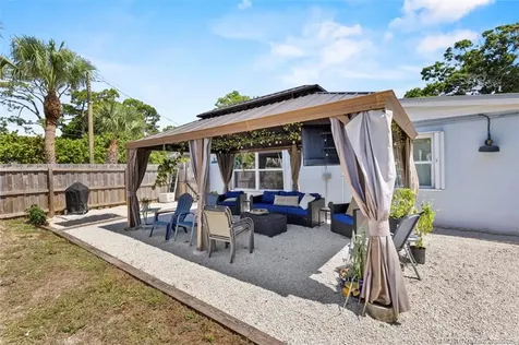 3125 NE Lake Avenue Jensen Beach FL 34957