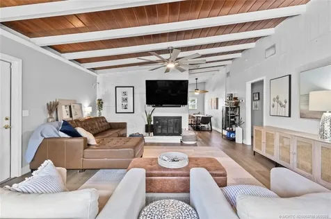 3125 NE Lake Avenue Jensen Beach FL 34957