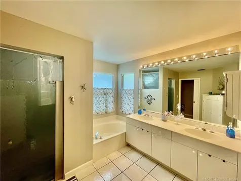 707 SE Pin Oak Terrace Stuart FL 34997