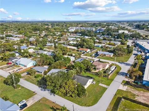 1566 NW 9th Avenue Stuart FL 34994