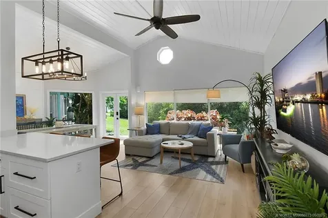 4044 NE Breakwater Drive Jensen Beach FL 34957