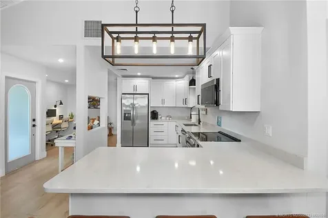 4044 NE Breakwater Drive Jensen Beach FL 34957