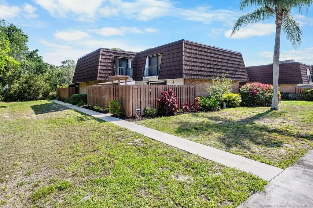 5642 SE Riverboat Drive Stuart FL 34997