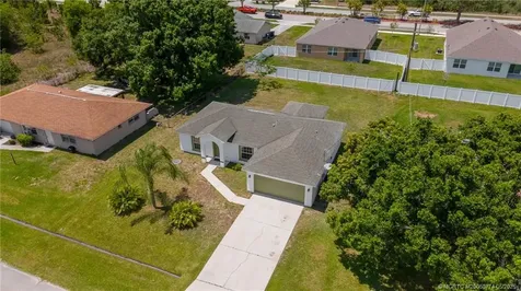 545 SW Buswell Avenue Port St Lucie FL 34983