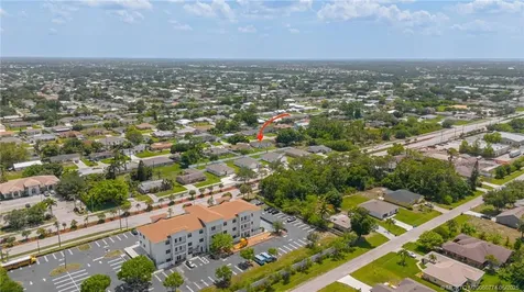 545 SW Buswell Avenue Port St Lucie FL 34983