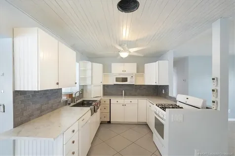 303 W Arbor Avenue Port St Lucie FL 34952