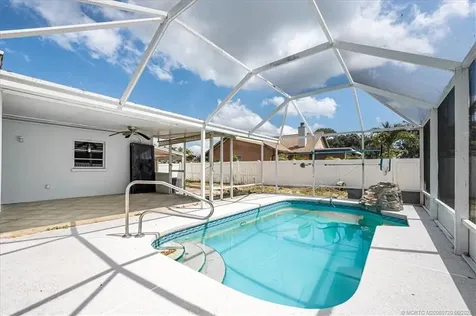 303 W Arbor Avenue Port St Lucie FL 34952