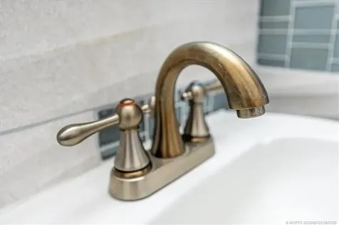 303 W Arbor Avenue Port St Lucie FL 34952