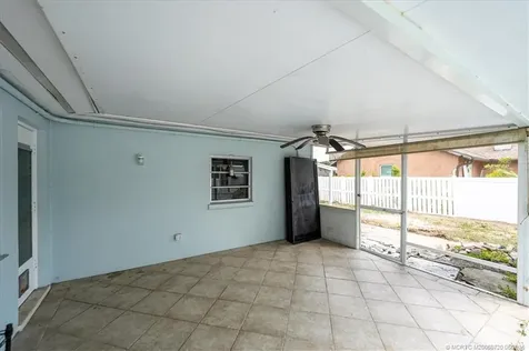 303 W Arbor Avenue Port St Lucie FL 34952