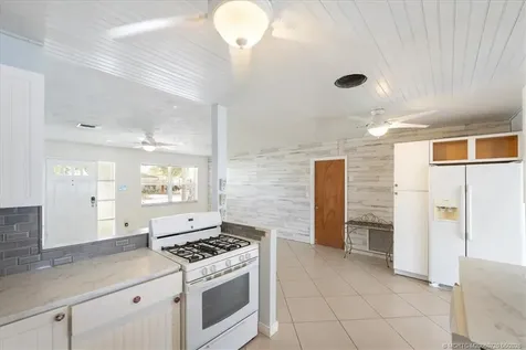 303 W Arbor Avenue Port St Lucie FL 34952