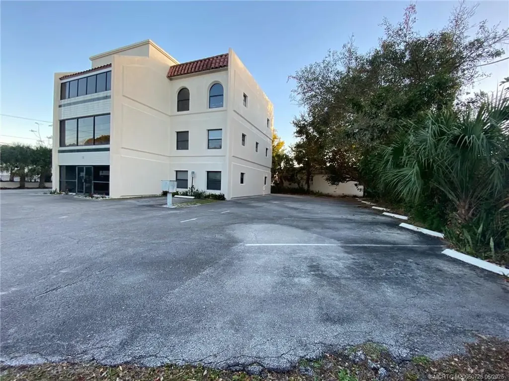 528 SE Osceola Street Stuart FL 34994