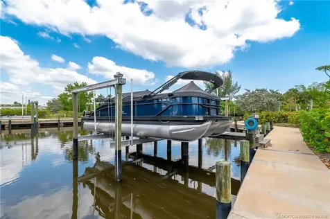 4692 SE Manatee Way Stuart FL 34997