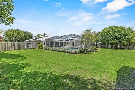 2303 NE Marlberry Lane Jensen Beach FL 34957