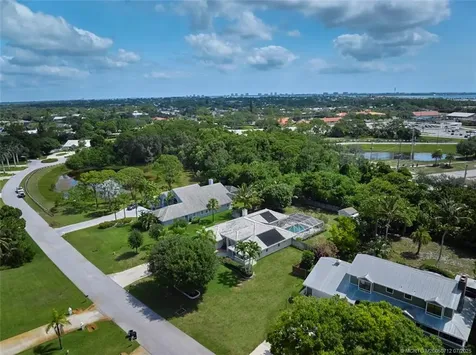 2303 NE Marlberry Lane Jensen Beach FL 34957