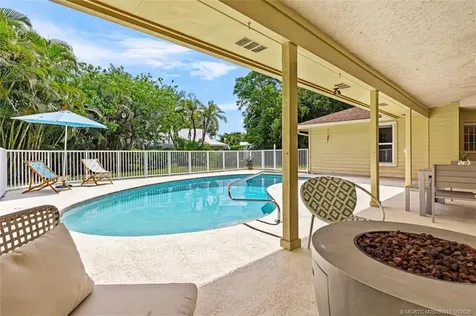 3042 NE Ivy Lane Jensen Beach FL 34957