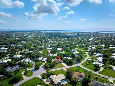 3042 NE Ivy Lane Jensen Beach FL 34957
